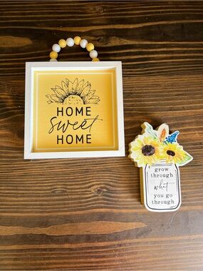 T.J.Maxx Yellow and White Sunflower Decor Bundle